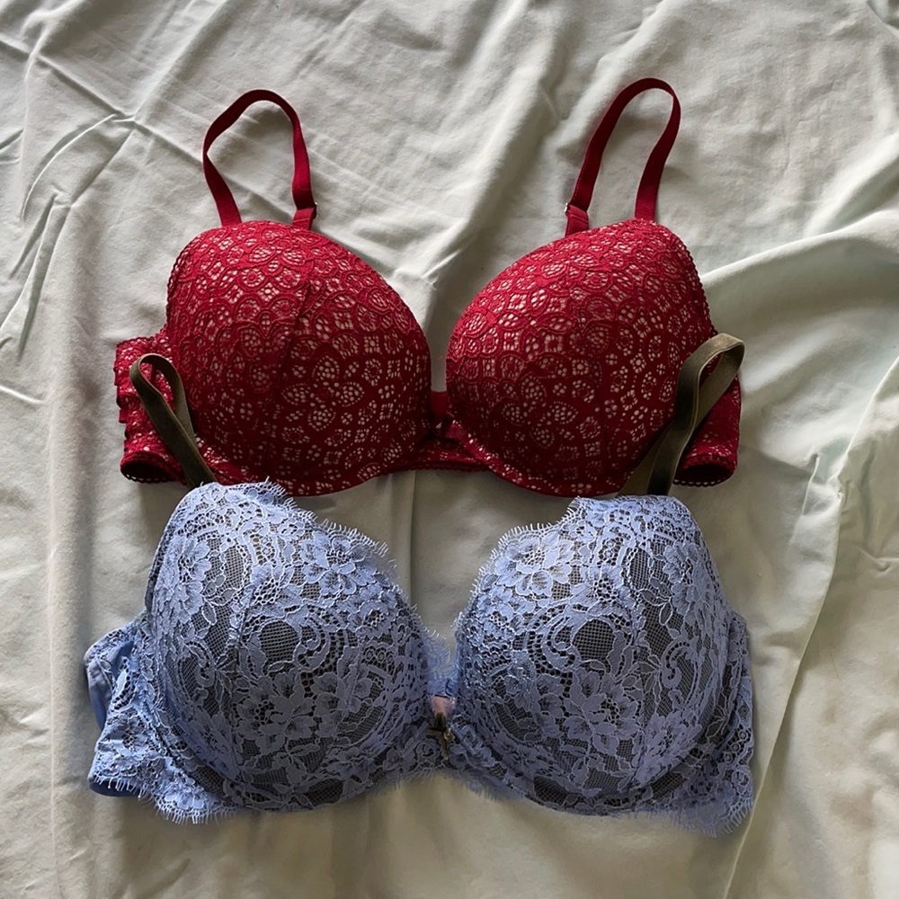 2 for 1!! 36C Victoria’s Secret dream angel push up bras